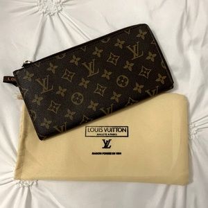 BN LOUIS VUITTON LARGE CLUTCH WALLET